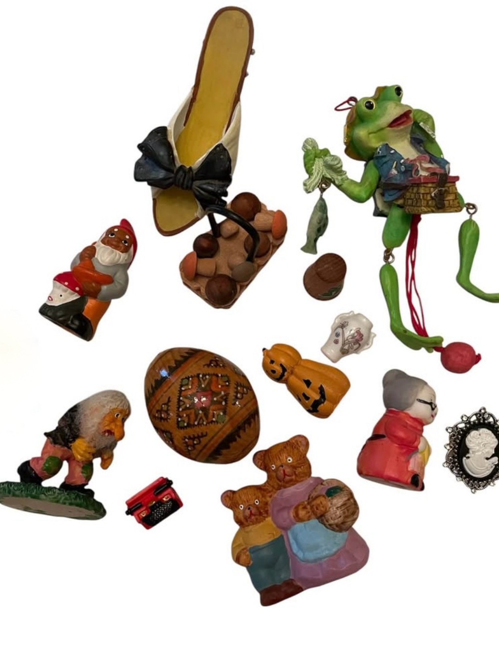 Trinkets bundle assorted miniature figurines